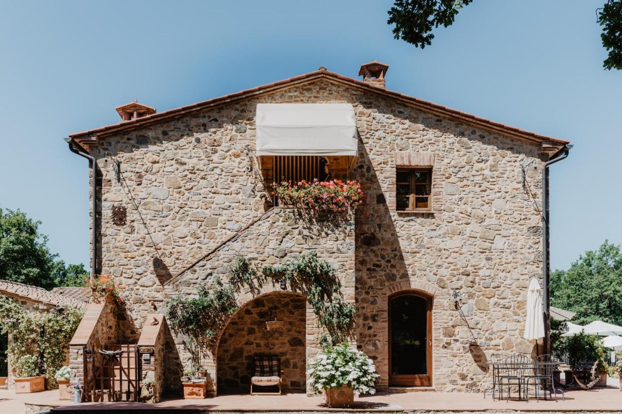 Borghetto Poggio Bianco Villa Radicondoli ภายนอก รูปภาพ